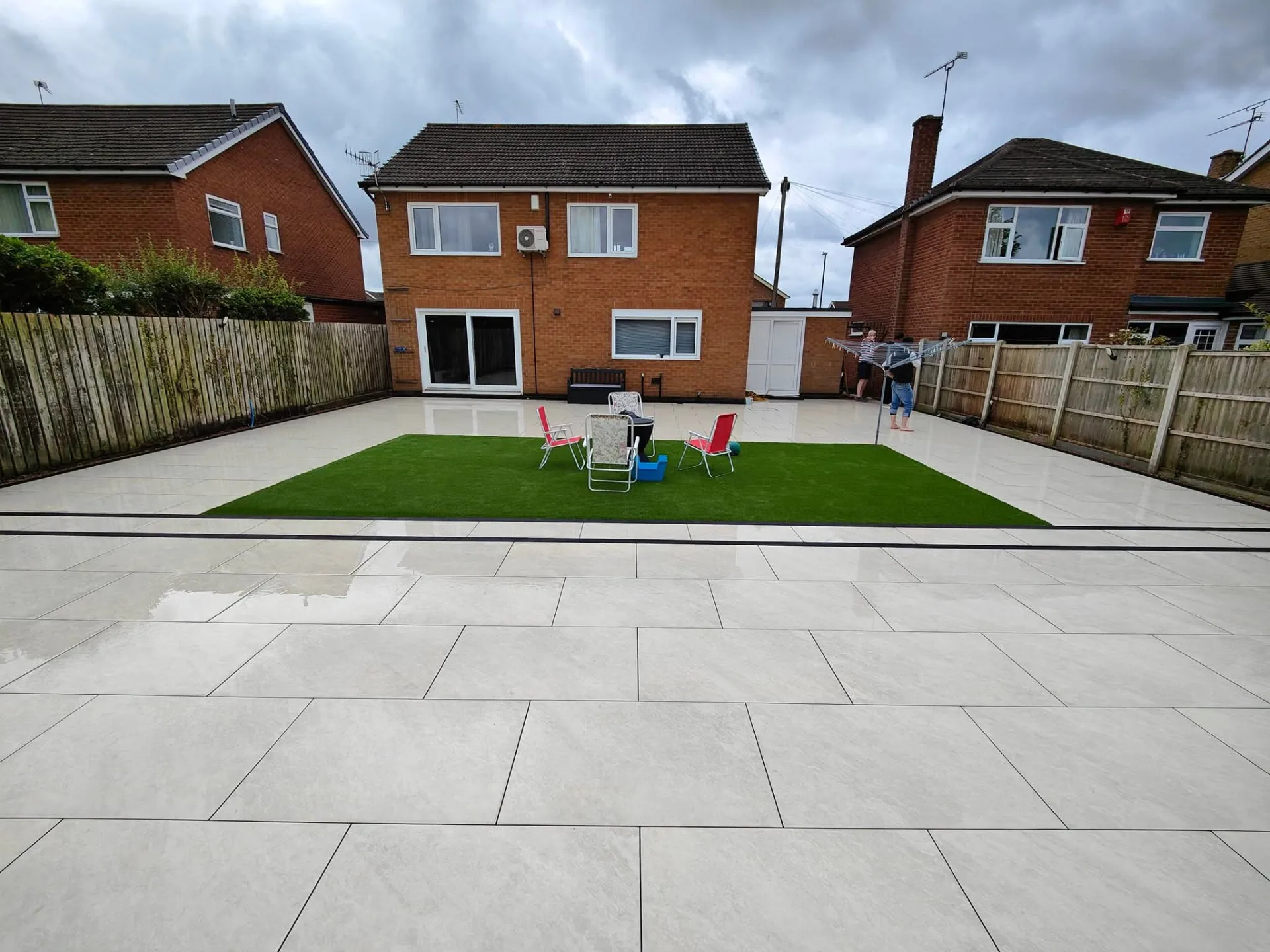 Porcelain Patios by CARO Driveways